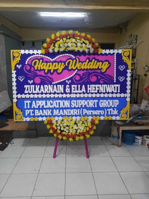 Papan Bunga di Domas Bulukerto